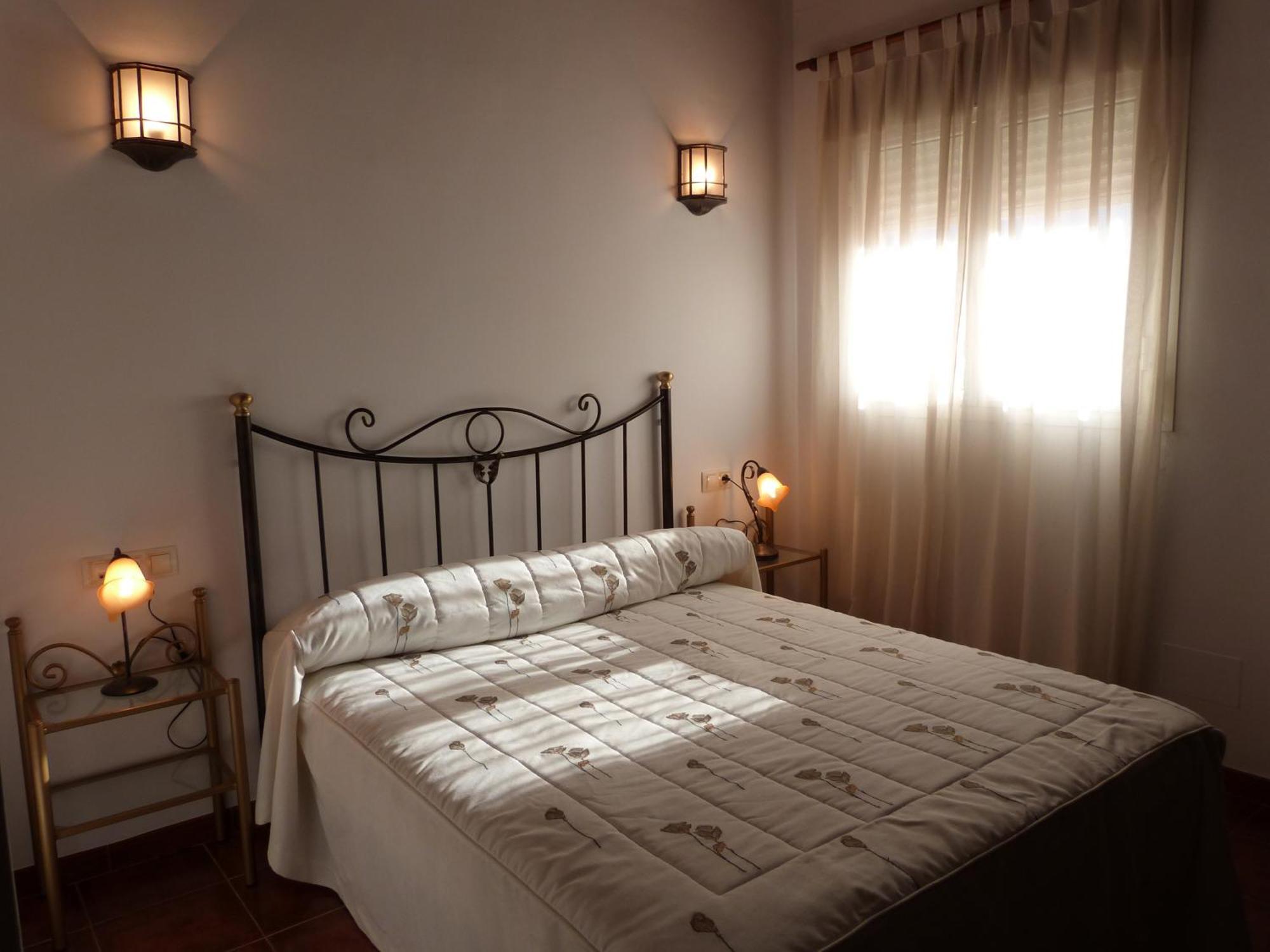 Hostal Restaurante Las Canteras Pedrera Esterno foto